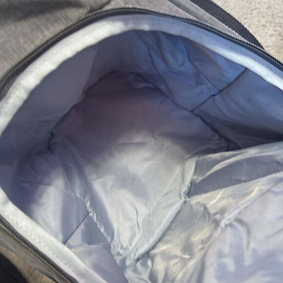 Yarwa Diaper Bag with Striped Handles - Excellent Condition - Picture 13 of 13